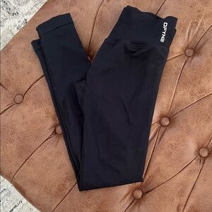 Dfyne black leggings size small